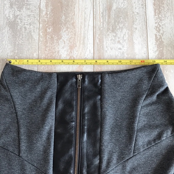 Barney’s New York mini skirt - Picture 3 of 5